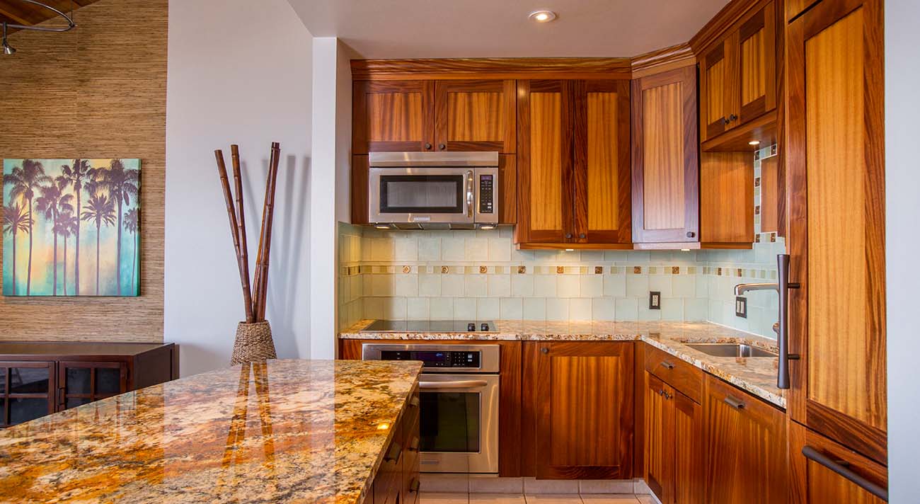 Luxury Two Bedroom Beach Condo Sleeps Four Guests Luxury Two Bedroom Beach Condo Sleeps Four Guests